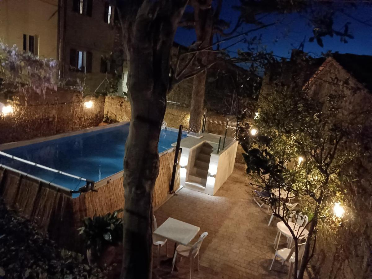 Etrusca 3*